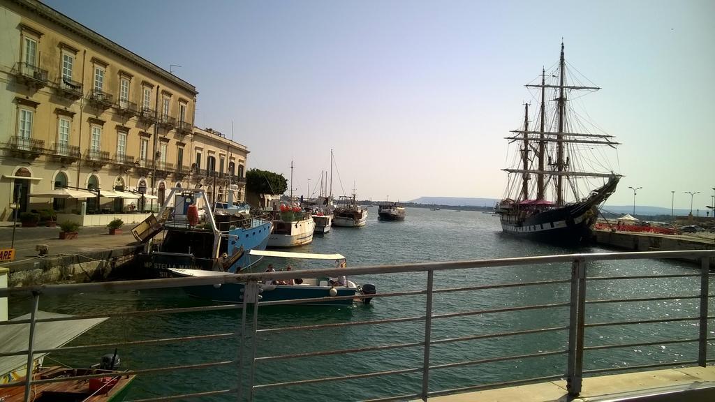 B&B Luna Siraküza Dış mekan fotoğraf